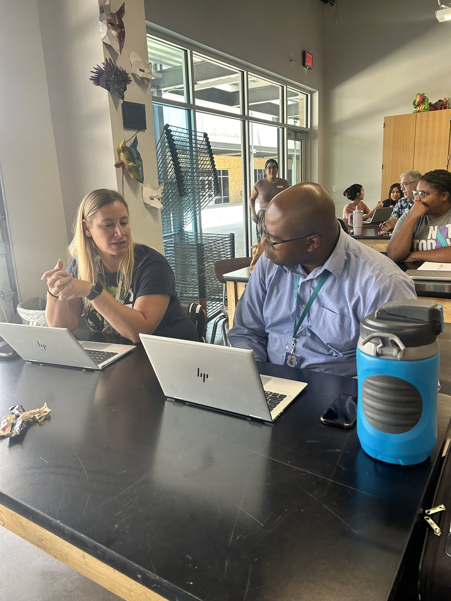 MrsRobersonCFB's tweet photo. Another great day of learning with our amazing @CFBISD teachers! They understand that writing matters. We did the work today by tackling the short and extended constructed response! ๐@litcoachburrell @MsCarrollCFB @litcoachRoldan #optimizingoutcomes https://t.co/kgo5NTRL5v
