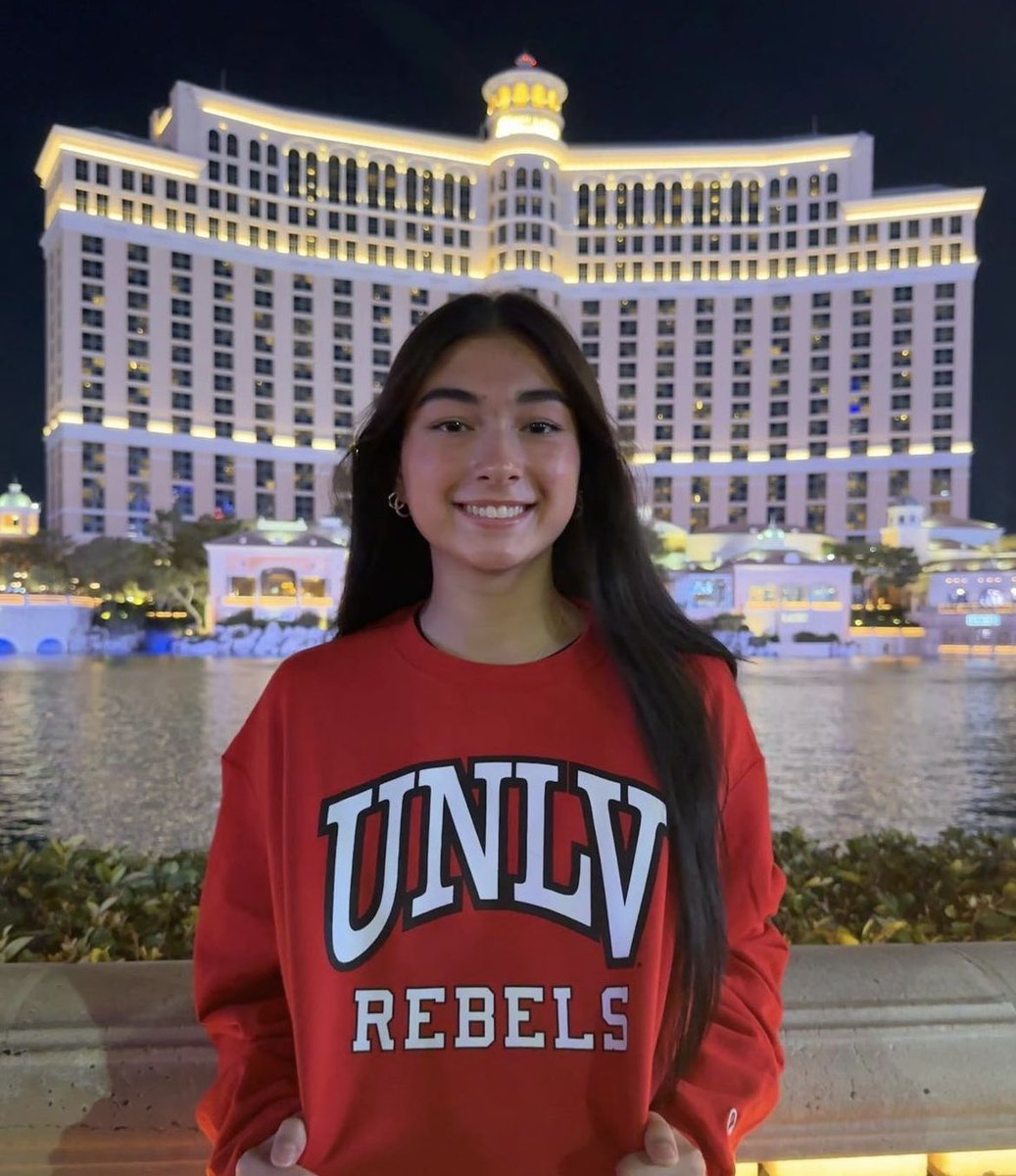 AustinJuniors's tweet photo. 🚨𝗖𝗢𝗠𝗠𝗜𝗧𝗧𝗘𝗗🚨

Congratulations to Alexa Ankerstar (AJV 17 adidas) on her commitment to UNLV! We are proud of you and can’t wait to see all that you accomplish at the next level🤩

#settingahigherstandard // #BEaREBEL https://t.co/zynYHBarta