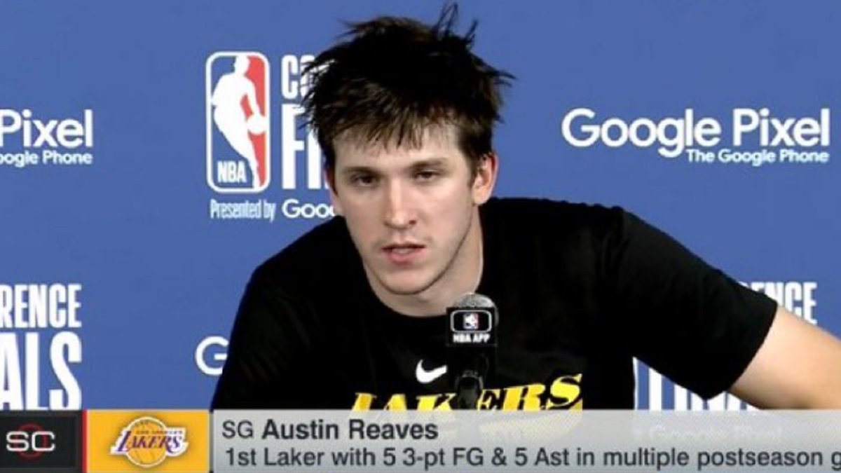 Lakers Lead tweet media