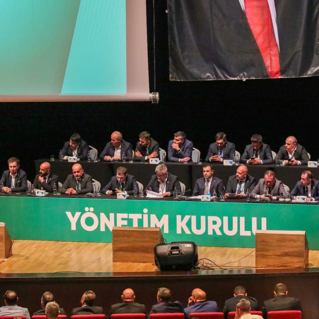 fatihozgokcen's tweet photo. Genel kurulumuzu yüksek katılım ile gerçekleştirdik.Şahsımı ve  yönetim kurulumuzu bu göreve layık gören tüm genel kurul üyelerimize en derin şükranlarımı sunuyorum https://t.co/obL8I0u1oE