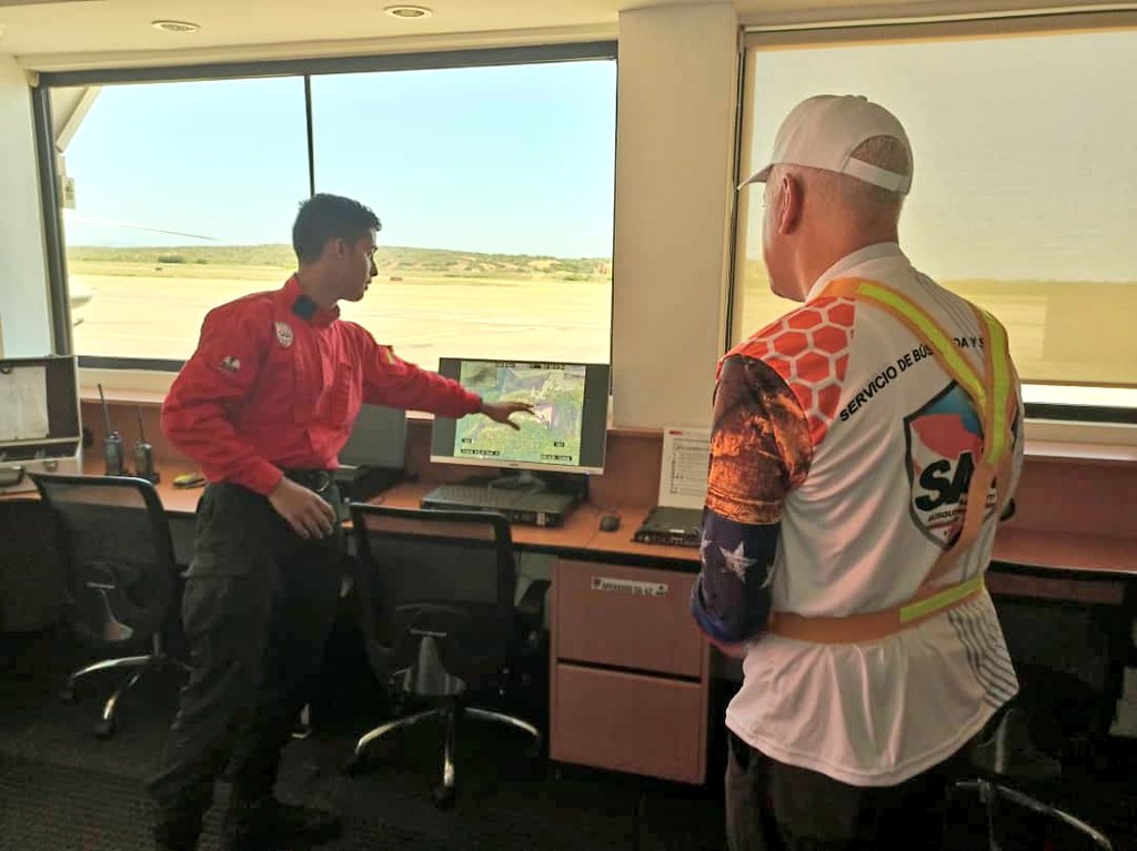 inac_ve's tweet photo. ¡Buscar y salvar!🛩️⛑️ En el segundo día de su agenda de trabajo en Venezuela, la Misión de Asistencia Técnica de la OACI- SAM conoce y evalúa las potencialidades, protocolos y procedimientos del Servicio de Búsqueda y Salvamento @SAR_Venezuela.

@icao https://t.co/WPZP5IUjTH