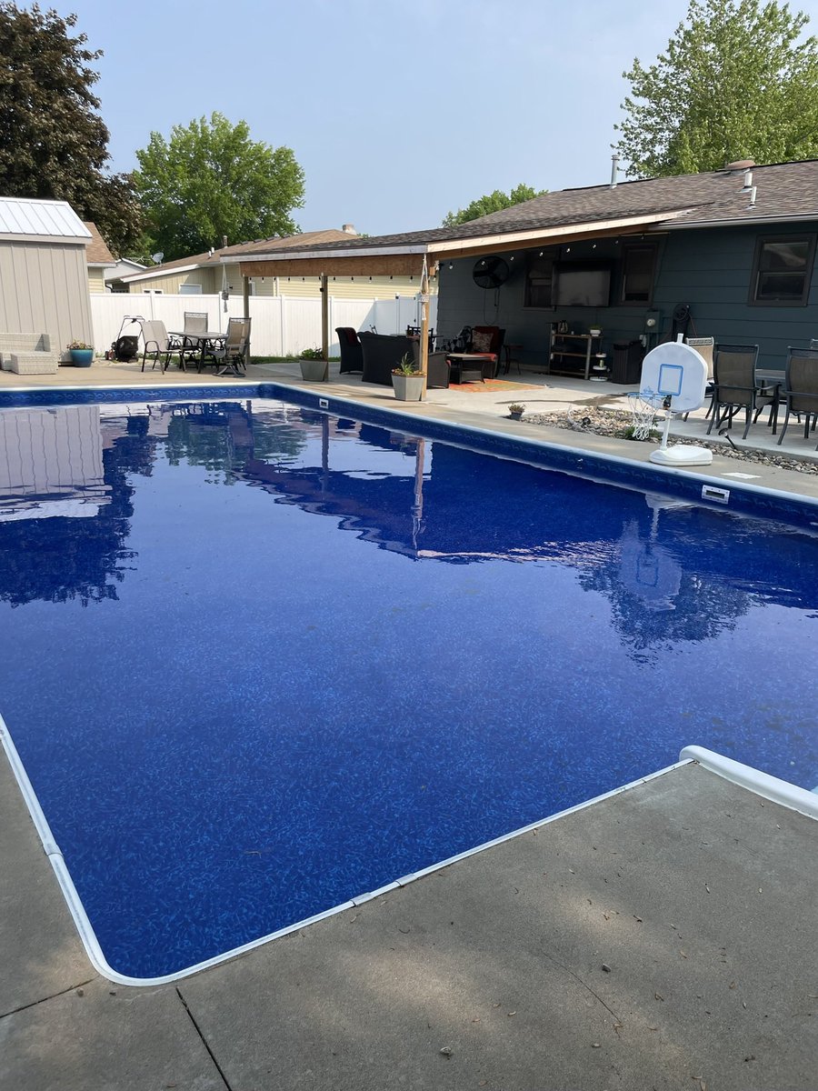 360’s housing!  My basement is available now~Monday morning if you know anyone needing a place for <a href="/knoxvilleraces/">Knoxville Raceway</a>. 410’s is FULL. 1 king, 2 queens, 1 full &amp; 11 pc sectional. 2 football fields from turn 3!  Inground pool, outdoor lanai &amp; private entrance to basement. $50 PPPN.