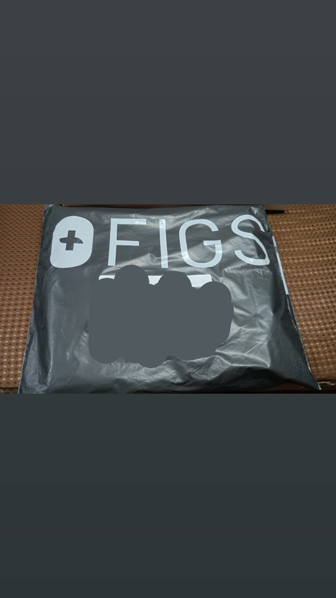 madzsource's tweet photo. Figs
Color Blueberry
Price: ₱₱₱₱₱
Quality: ⭐⭐⭐⭐⭐
Delivery: 🐢 🐢
▫️Spent ₱4338 on the set with #firstfigs 15% discount, free shipping
▫️Cloth feels like a stretchy cotton
▫️Ordered July 22, arrived July 28
▫️Will definitely order again https://t.co/Mh38DvhQ5m