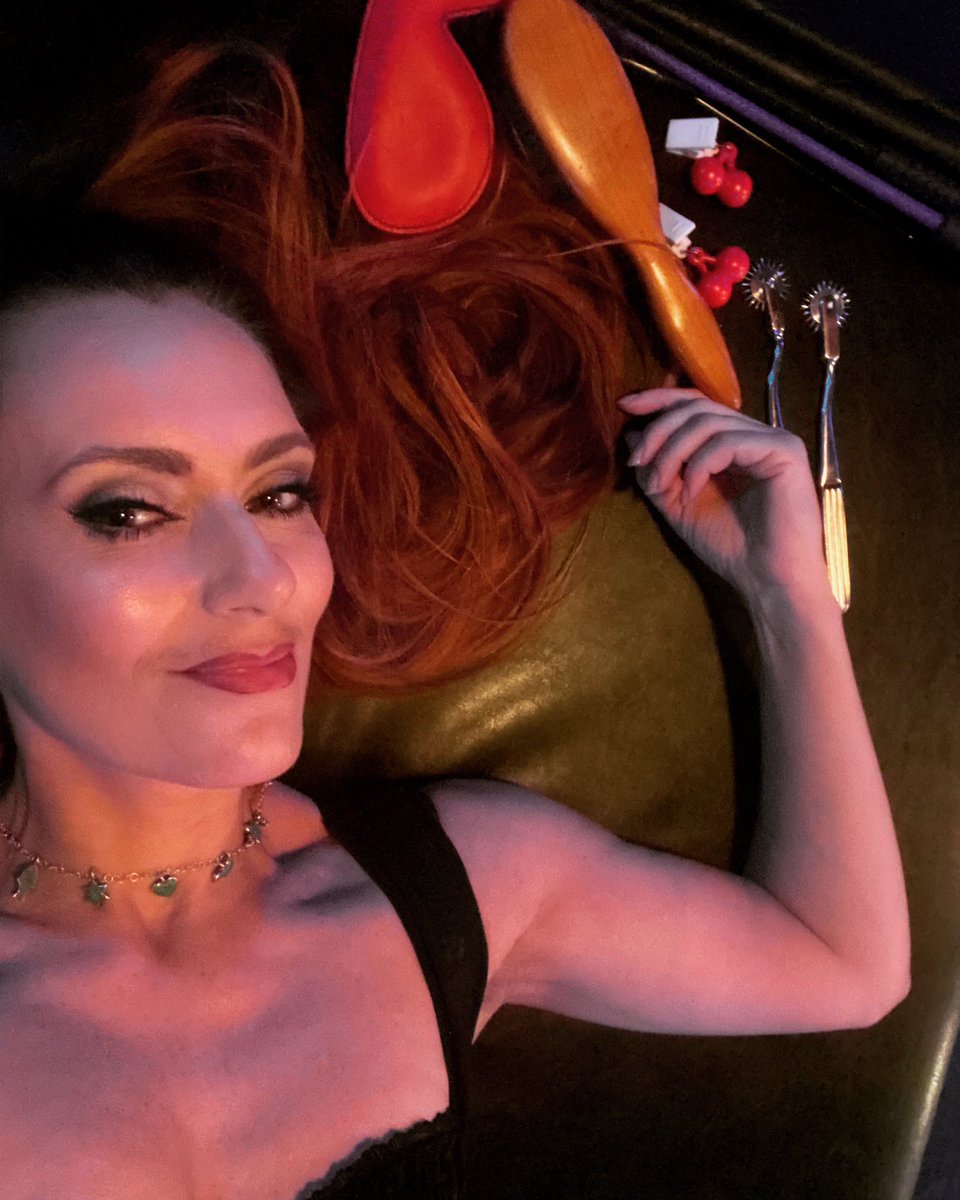 Olivia Akula/COSMOPOLITE / Los Angeles tweet media