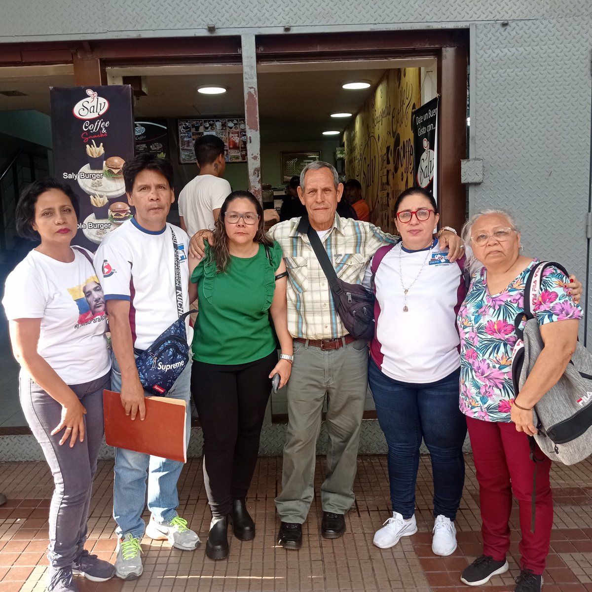 LeonMolina's tweet photo. Hoy se Condenó en Venezuela #LALIBERTADSINDICAL con la condena a 16 años al líder sindical GABRIEL BLANCO por #LAJUSTICIACORROMPIDA Seguiremos unidos en @CentralASI como una familia Exigiendo #LIBERTAD Y #JUSTICIA @CSA_TUCA @ituc @itacamo @GilbertFHoungbo @JCSantelizS https://t.co/YPMD7J2Md9