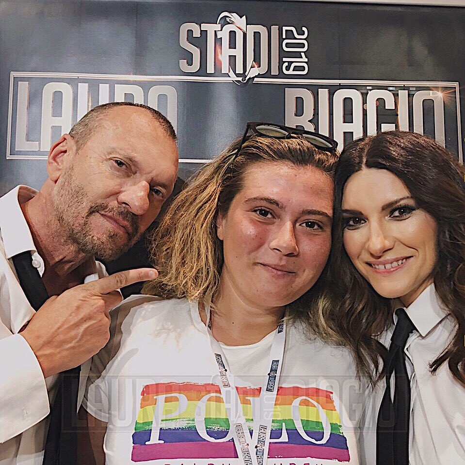 MartiFormisano's tweet photo. Da quattro anni a questa parte il 1 agosto è una data che mi porto nel cuore.❤️ #LB2019 @LauraPausini così emozionata da non riuscire nemmeno a sorridere🥹🫠🫠 https://t.co/TVqJtmHBAu