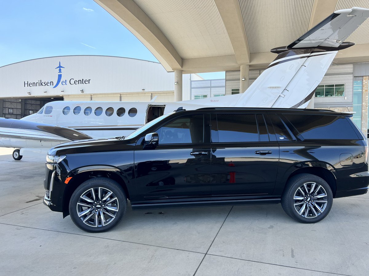 MSLuxuryVIP's tweet image. Our team is taking great care of our affiliate  and their clients. We value our affiliates and our clients as everyone is important to us at MS Luxury VIP Transportation, LLC. 

#msluxuryvip #mslux #austintx #atx #aus #austinlife #chauffeur #vipexperience #leandertx #cedarparktx