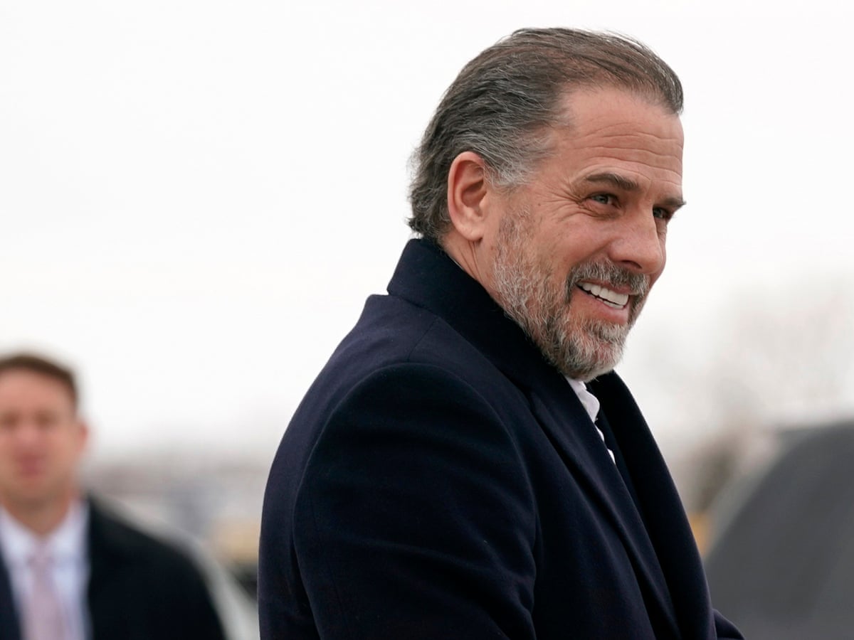 factandrumor's tweet image. #ReleaseTheTranscript Newsmax #Indictment Devon Archer - For Democrats to waste precious political capital defending Hunter Biden seems a big mistake to me. Let the justice system play out for him or it becomes more difficult to get Former President Donald Trump 🤮🤮🤮, etc.