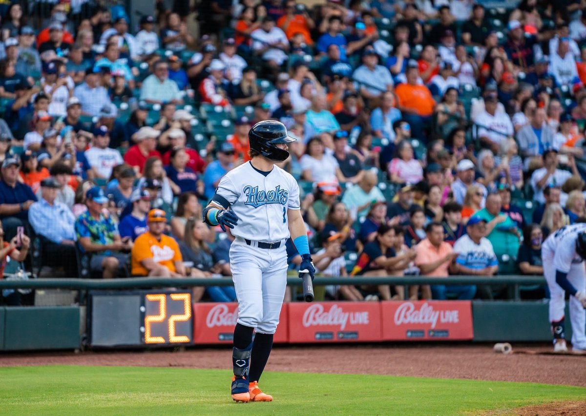 cchooks's tweet photo. Thank you for everything Drew!

Best of luck in New York 🫶 https://t.co/35GbbRjiNh