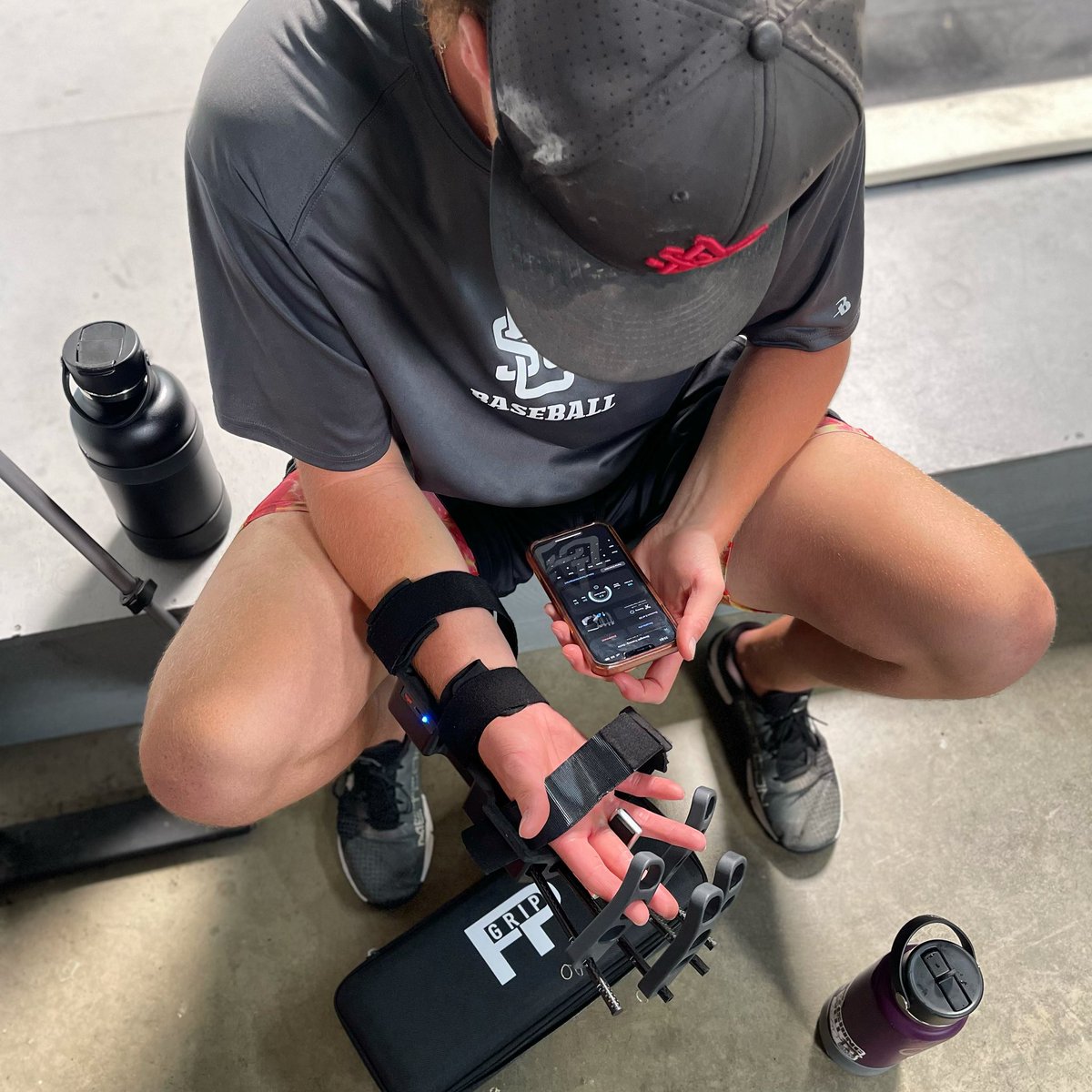 FlexProGrip's tweet photo. The grind don’t stop. https://t.co/ndGgMgOtV1
