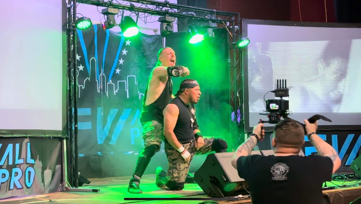 ZaZa_AllFight's tweet photo. #StreetStyle
#DFWAPW
#DFWAllPro
#TagTeam #Brothers
#ProWrestling https://t.co/nDvfYKRkJM