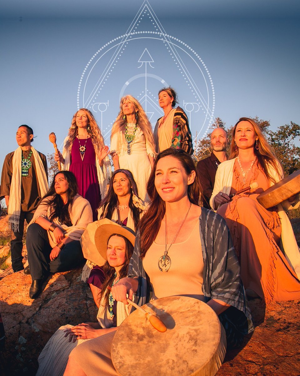rosecole's tweet photo. The drum has been a transformative part of my healing journey.

It’s been used for thousands of years as a tool for regulating the nervous system and accessing theta brainwave states —  the place of accessing infinite consciousness and possibility.

With the healing power of the https://t.co/MkEnldKTLG
