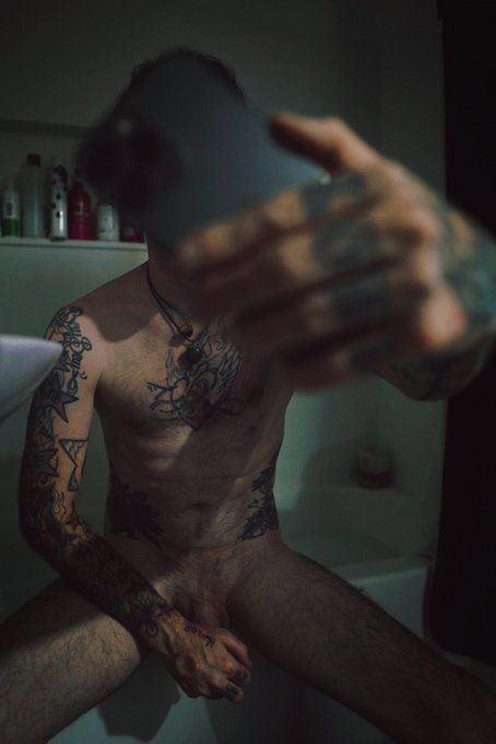 Nothing better than a nice hot bath 👀😅 https://t.co/Gr4goMsxu9<a href="/tag/model"class="tags"><span>#model</span></a><a href="/tag/onlyfans"class="tags"><span>#onlyfans</span></a><a href="/tag/onlyfansmodel"class="tags"><span>#onlyfansmodel</span></a>