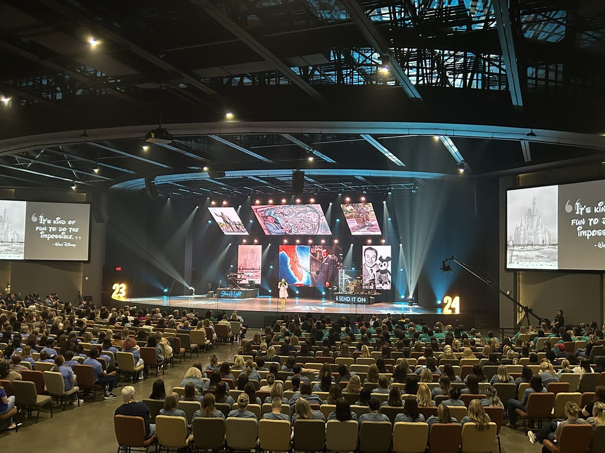 Thank you <a href="/HumbleISD/">Humble ISD</a> for an inspirational convocation! I ❤️ this team of dedicated early childhood and special education advocates! #shinealight #senditon
