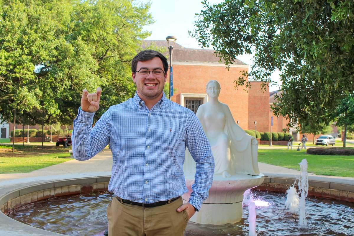 🌟EXEC SPOTLIGHT🌟 2023-2024 Production Manager: Caleb St Pierre -Major: Kinesiology -Nubie Class: Fall 21’ -Favorite memory on the board: “Stargazing in a big field with my new friends my freshman year!”