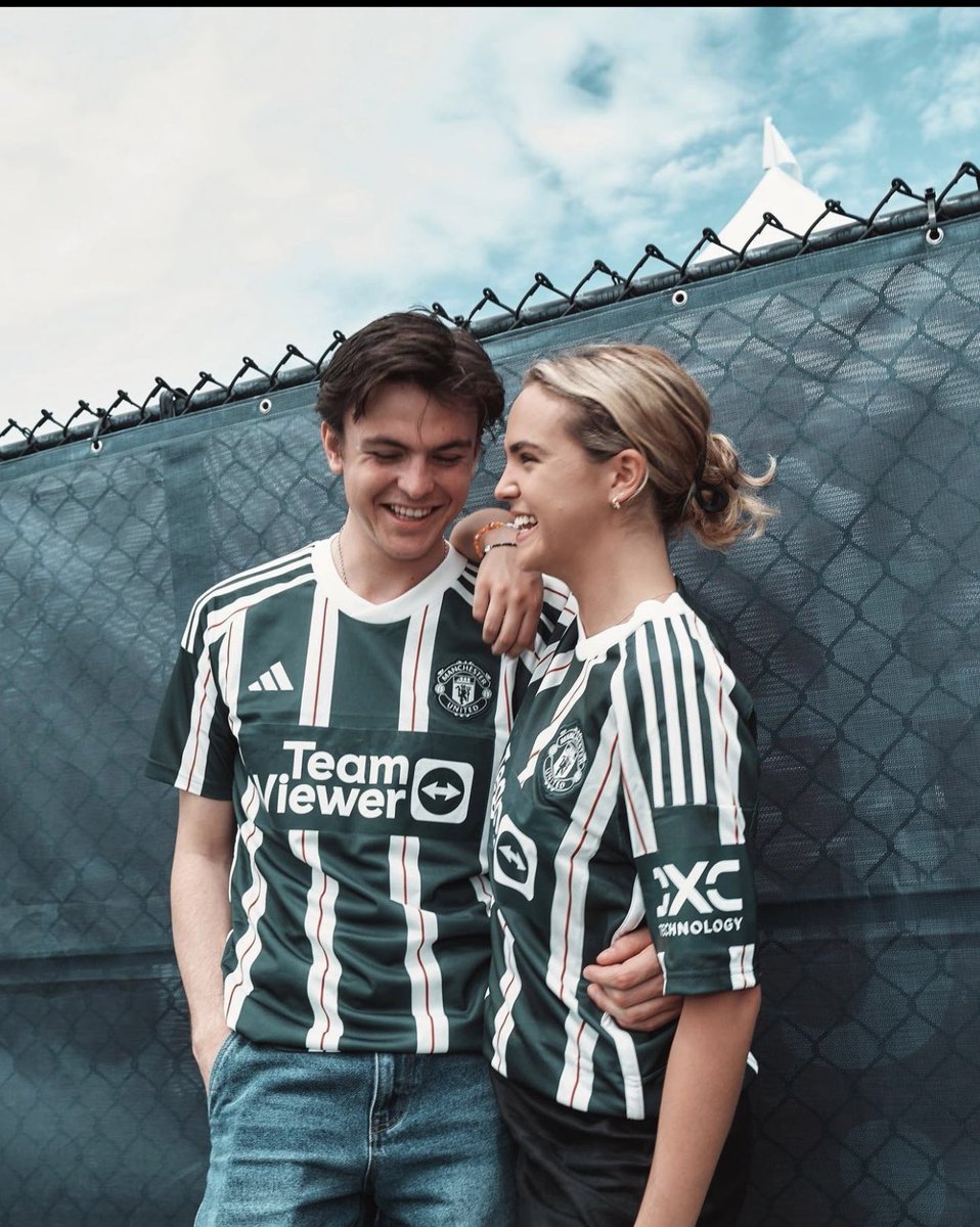 BmadisonWorld's tweet photo. New photos of Bailee &amp; Blake https://t.co/qgbTkIB2Pf
