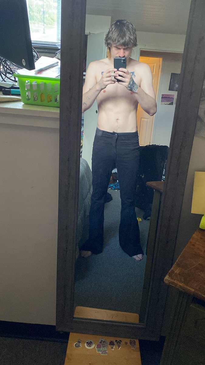 SlouchMane's tweet photo. Swim City Bell Bottoms arc

I feel like Keith moon 
A corpse https://t.co/X43BCMHkVy