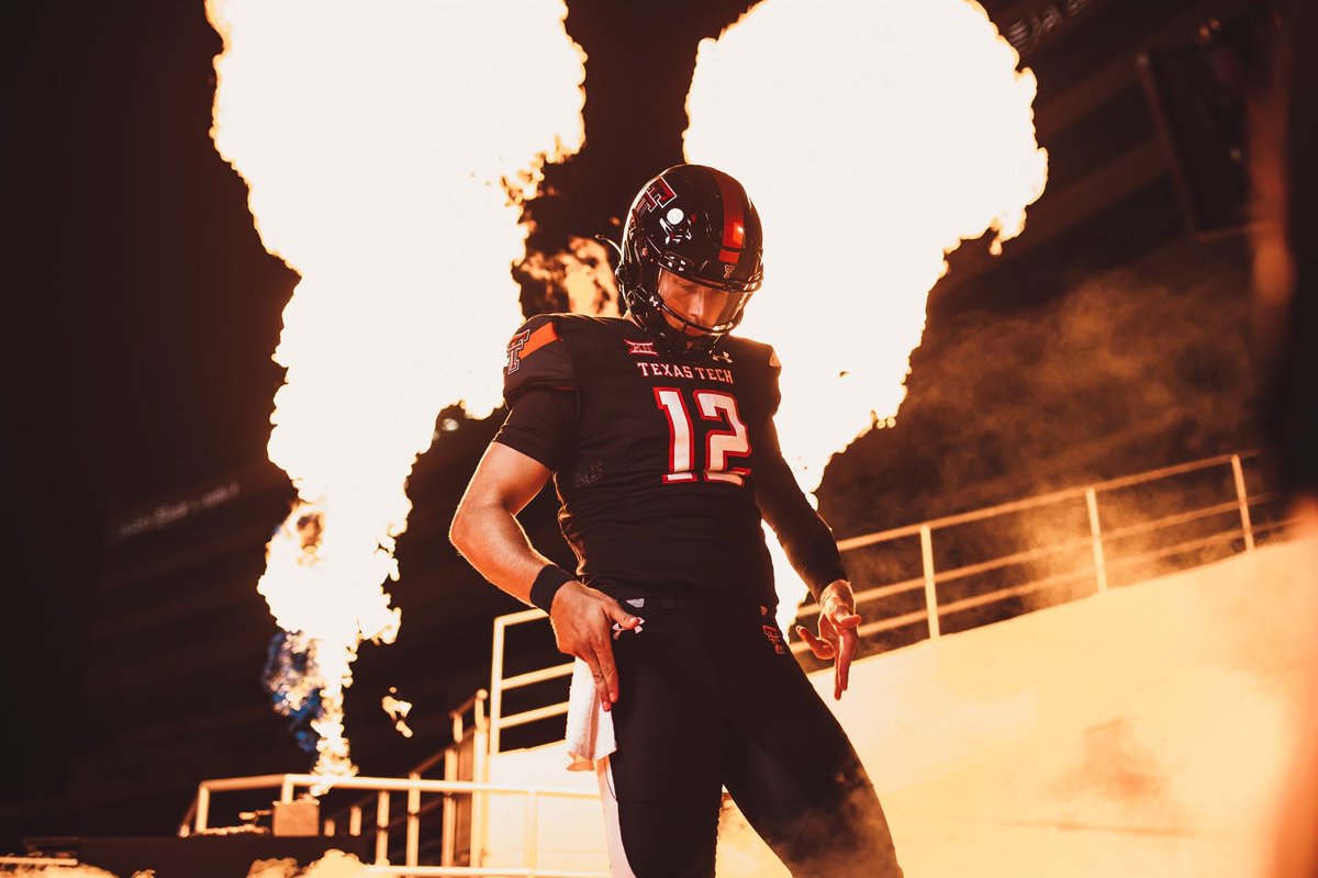 tylershough2's tweet photo. T time T time👆🏼 https://t.co/KbvEMjhEol