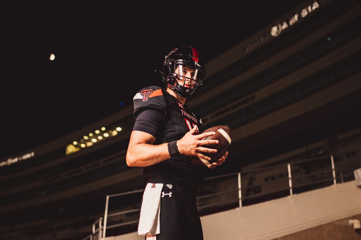 tylershough2's tweet photo. T time T time👆🏼 https://t.co/KbvEMjhEol