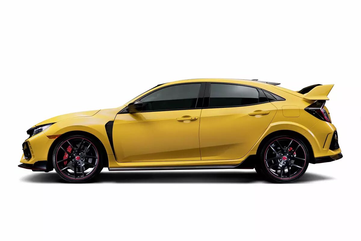PiazzaHonSpring's tweet photo. Type R Tuesday ⚡️ #HondaCivic 

#TypeR #LimitedEdition #DreamCar #SportsCar #HondaCivicTypeR #TypeRTuesday #LuxuryCar #LuxurySportsCar #FastCars https://t.co/56YfTwkF1s