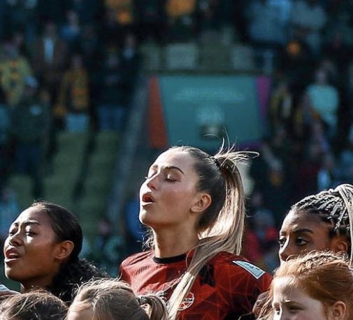 CarefreeAna's tweet photo. ⠀⠀⠀⠀⠀ ⠀⠀⠀⠀⠀

⠀⠀⠀⠀ highs of the World Cup . . . 

⠀⠀⠀⠀⠀ https://t.co/CWuUGspUn1