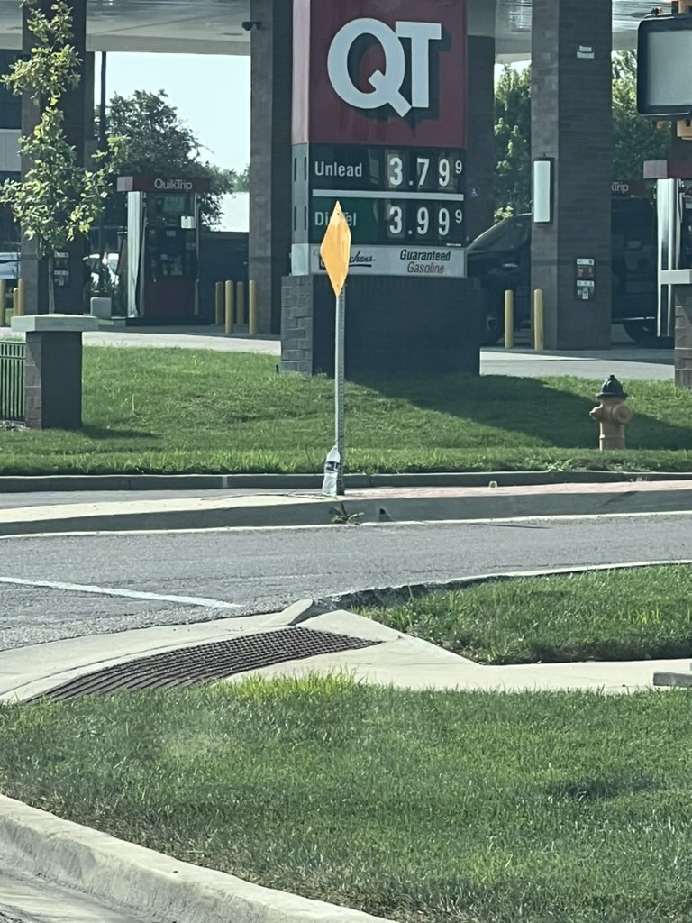 Zach Rampy tweet media