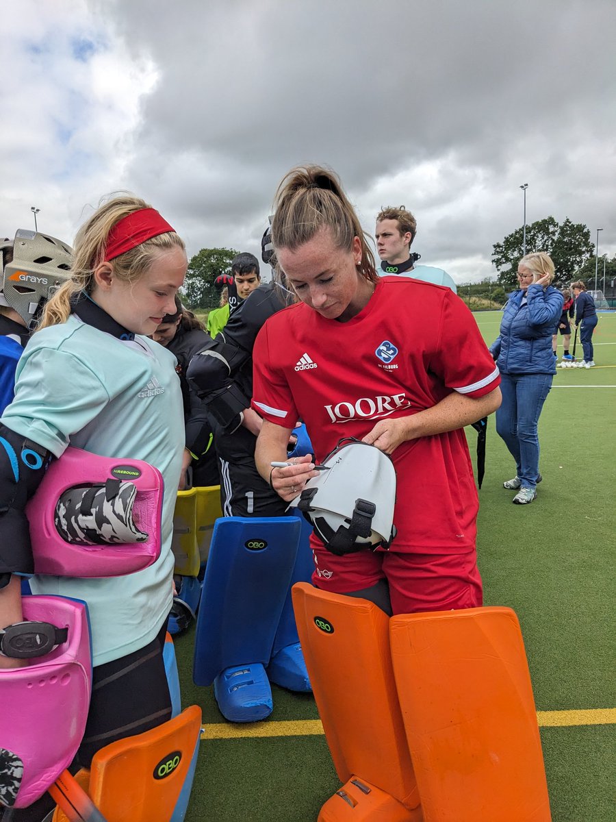 JulieeHoward's tweet photo. Charlotte had a great day today at @HockeyHarrogate. Came home buzzing with lots of new skills to try out. @MaddieHinch and @mh1_coaching inspiring the next generation. https://t.co/Chy2FzKLwN
