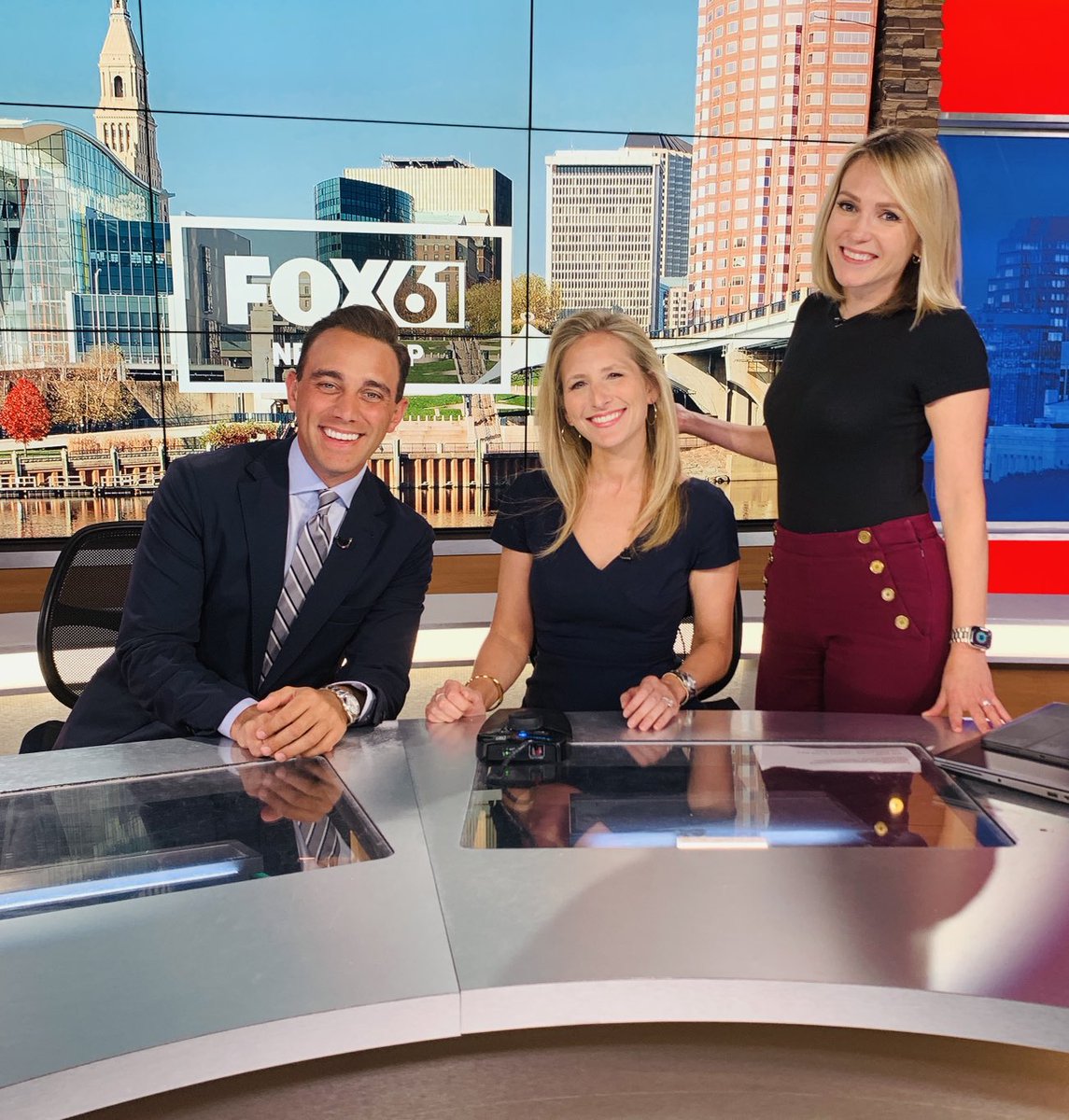 newsbell's tweet photo. This is the final 6p ⁦@FOX61News⁩ broadcast with the terrific troika of ⁦@BenGoldmanTV⁩, ⁦@JennBNews⁩ and ⁦@RachelFrank_CT⁩ as we say goodbye and good luck to Jenn Bernstein who is leaving us for something new and exciting. #godspeed Jenn! https://t.co/Kbkl6ugWSF