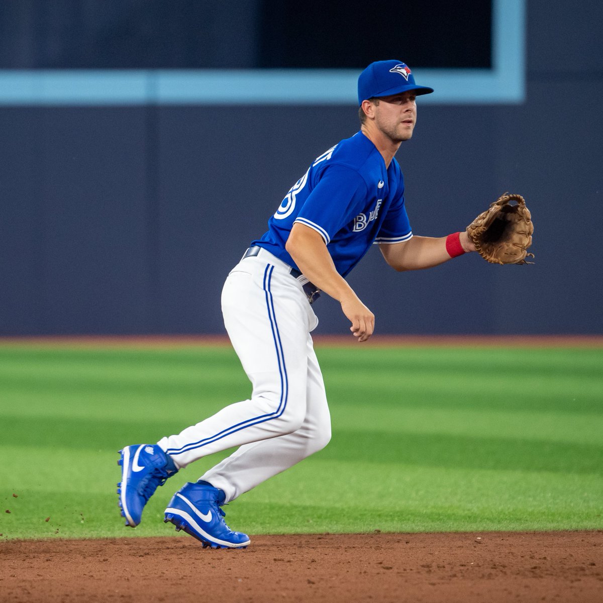 BlueJays's tweet photo. ROSTER MOVES: 

🔹LHP Hyun Jin Ryu reinstated from the 60-day IL and will be active tonight

🔹 RHP Bowden Francis optioned to Triple-A

🔹 INF Otto Lopez recalled from Triple-A and placed on the 60-day IL

🔹 INF Ernie Clement recalled from Triple-A and will be active tonight https://t.co/vfD50J6cxH