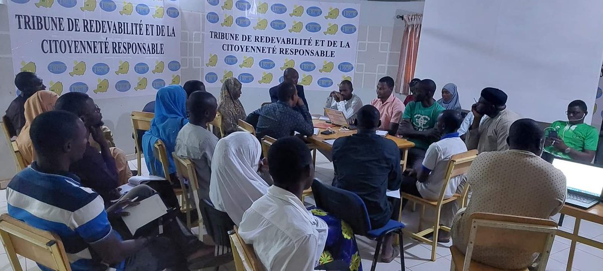 OMojedec's tweet photo. Ce jour lundi, 31-07-23, le #personnel du #MOJEDEC était en #Réunion_hebdomadaire de #planification et de suivi des activités de l'#ONG.
Ordre du jour :
1. Informations
2. Présentation des activités mis en oeuvre par projet/programme
3. Perspectives par projet/programme
4.Divers https://t.co/oLe7IVuTNf