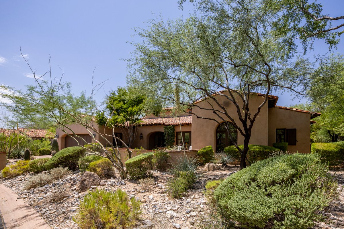 LuxuryAZRealtor's tweet photo. 🗓 Two Chances to View!
⏰ Saturday, Aug. 5th from 10:00 AM - 1:00 PM
⏰ Sunday, Aug. 6th from 10:00 AM - 1:00 PM
📌 Where: 18826 N 101st Place, Lot 10, Scottsdale, AZ
✔️ Coffee Truck Hosted by WFG Title on Sunday https://t.co/3FgHHGg78q