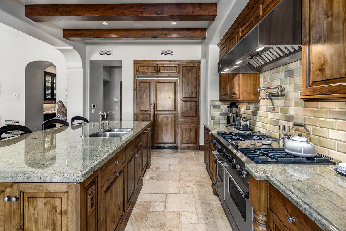 LuxuryAZRealtor's tweet photo. 🗓 Two Chances to View!
⏰ Saturday, Aug. 5th from 10:00 AM - 1:00 PM
⏰ Sunday, Aug. 6th from 10:00 AM - 1:00 PM
📌 Where: 18826 N 101st Place, Lot 10, Scottsdale, AZ
✔️ Coffee Truck Hosted by WFG Title on Sunday https://t.co/3FgHHGg78q