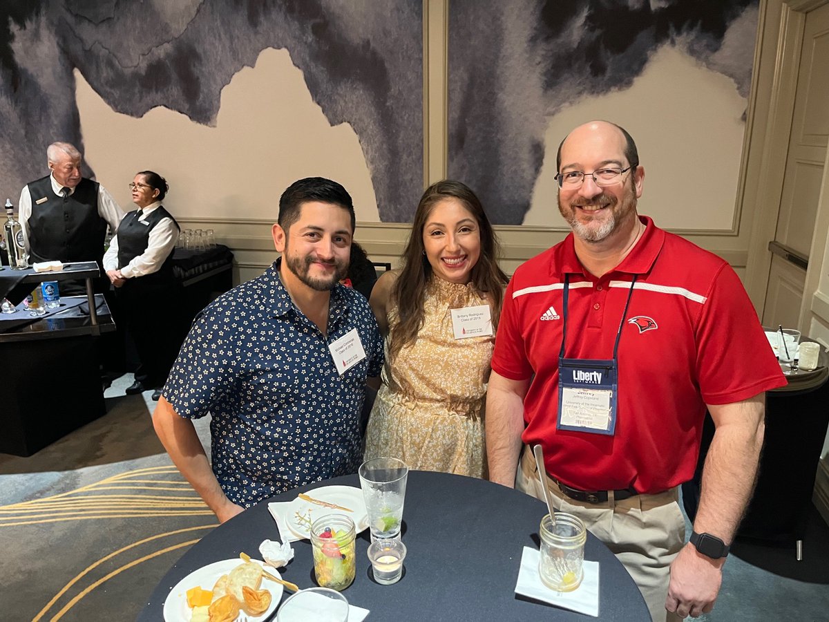 UIW Alumni tweet media