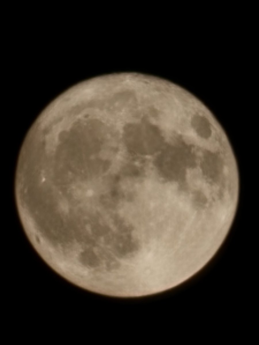 StewieSaw's tweet photo. Una luna esplendida hoy 1 de Agosto! 🌕🌚

Foto hecha con Samsung Galaxy S23 Ultra!

#galaxys23ultra #Samsung #samsungphotography #samsunggalaxy #Luna #lunallena #Moon #moonlight #samsungphoto https://t.co/725rzoGMlt