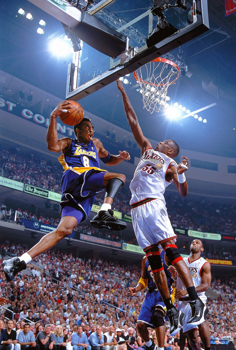 LakersLead's tweet photo. THIS KOBE PHOTO IS TOO COLD 🥶 https://t.co/FTOsgAOO3t