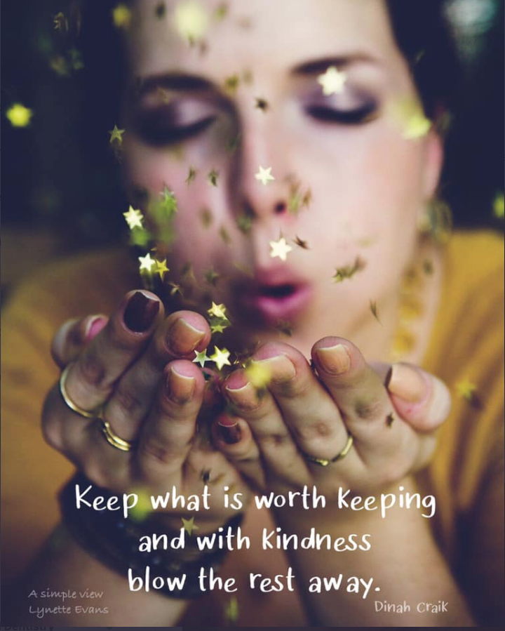 PayItFo72555724's tweet photo. #worthkeeping #withkindness #DinahCraik
#payitforward https://t.co/kiKlu5B0jI