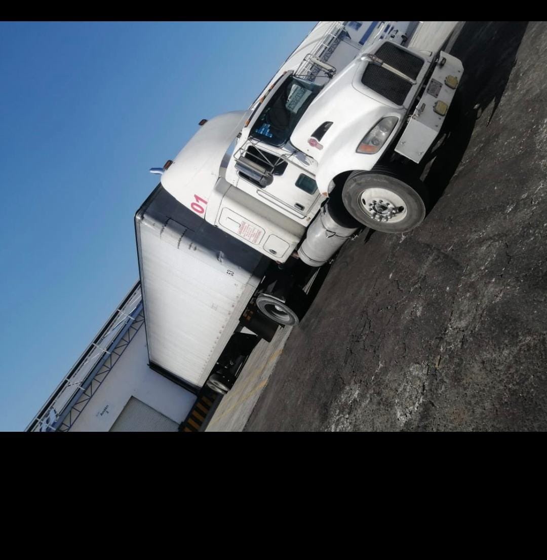 SOY_ORTTEGA's tweet photo. @GN_Carreteras @GN_MEXICO_ AYÚDANOS a encontrar, unidad #ROBADA #Puebla KENWORTH T300 Placas 580ED3, CAJA placas 99UC1Z HYUNDAI @CAPUFE @dirtransitopue https://t.co/1QIAmWpr9E