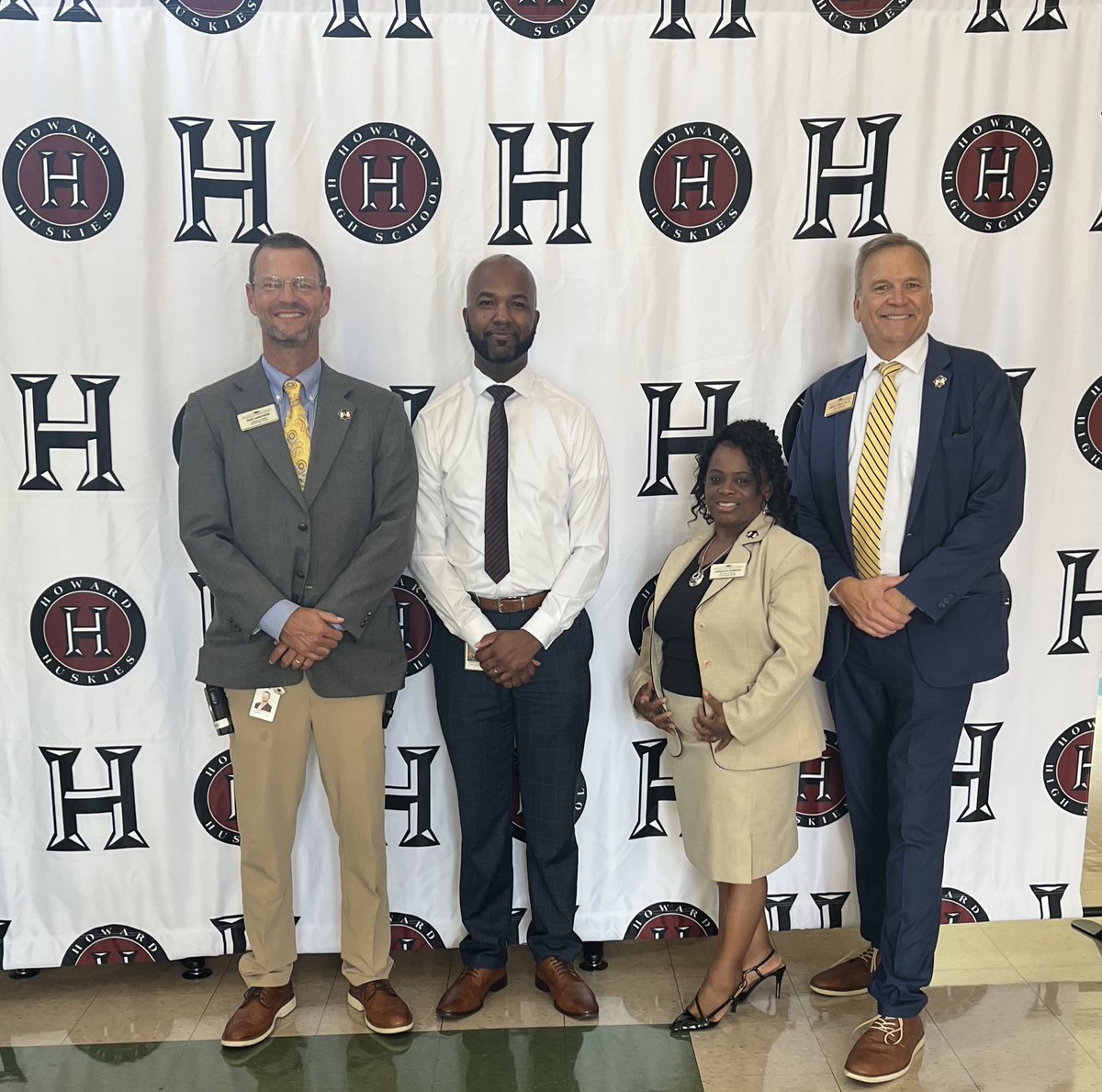 That Howard Husky Admin team! Awesome first day of the 2023-24 school year! #Built4Bibb  #BuildingthePackTogether