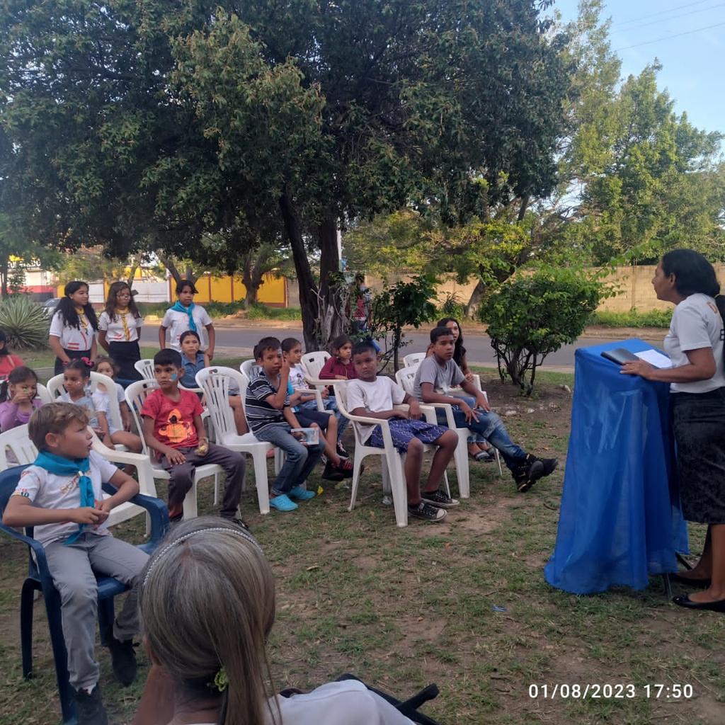 nirsusrrr's tweet photo. Zona v iniciando campañas Juveniles e Infantiles en su tercer día de la Jornada #CercaDeTiVzla.  @Iasd_anaco @mivenoriental https://t.co/BufU4fHISS