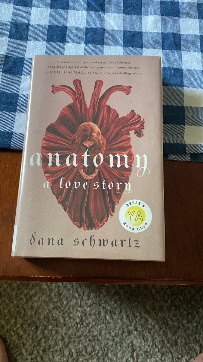 erintergalactic's tweet photo. @CoreyJHayes @samanthaalexndr @DanaSchwartzzz joining the book club!! https://t.co/CdNiDwsgUl