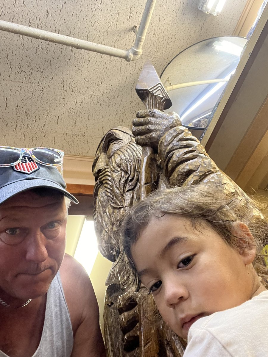 Fun at IL Canyon at Starved Rock and the Norway General Store 🙂