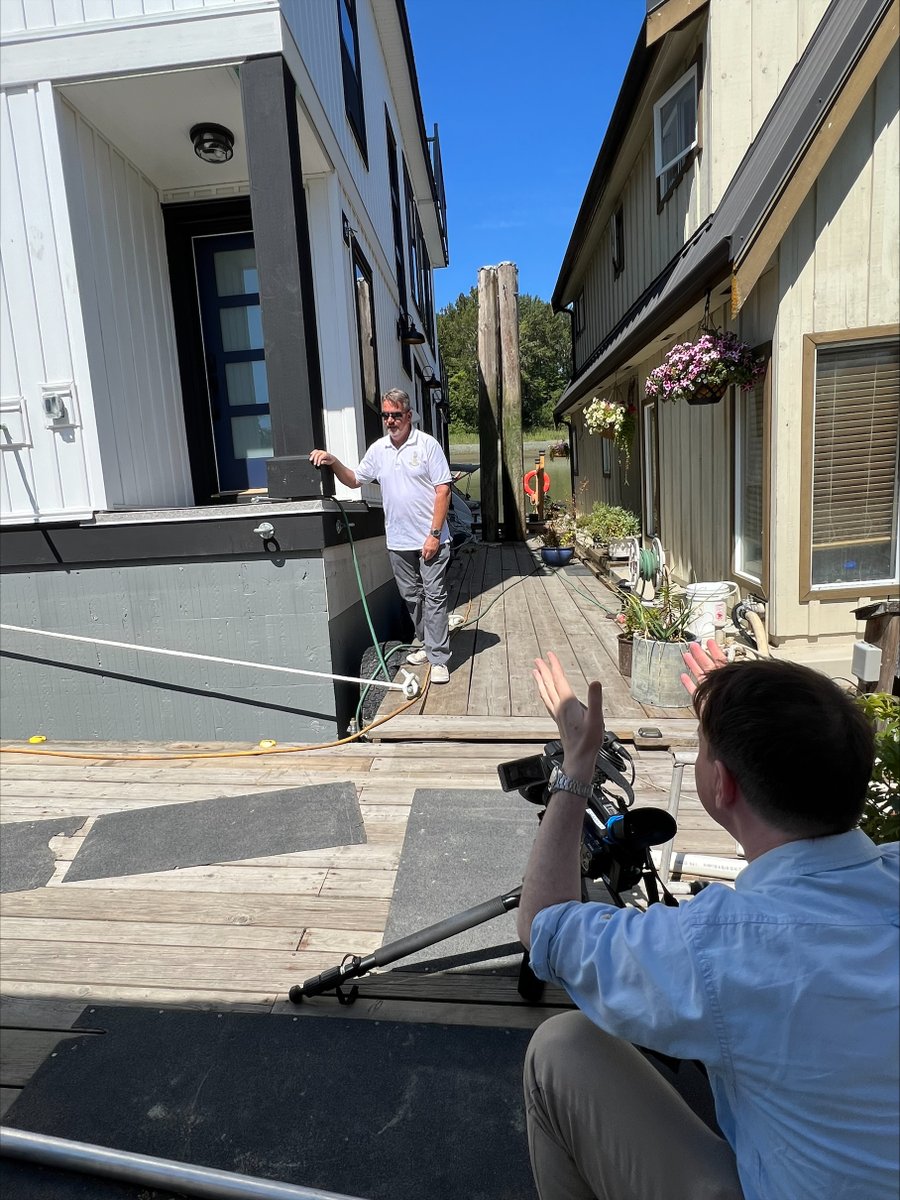 IanPatonDelta's tweet photo. On CTV News at 5pm tonight see the impacts of no Fraser River dredge $$ from this NDP Gov't. Floathomes tilting at low tide, Canadian SAR boat can't get out, and our commercial fishing boats are running aground. Steveston got funding, what about Ladner? @BruceRalston #BCPoli https://t.co/HpdiIKQIxs