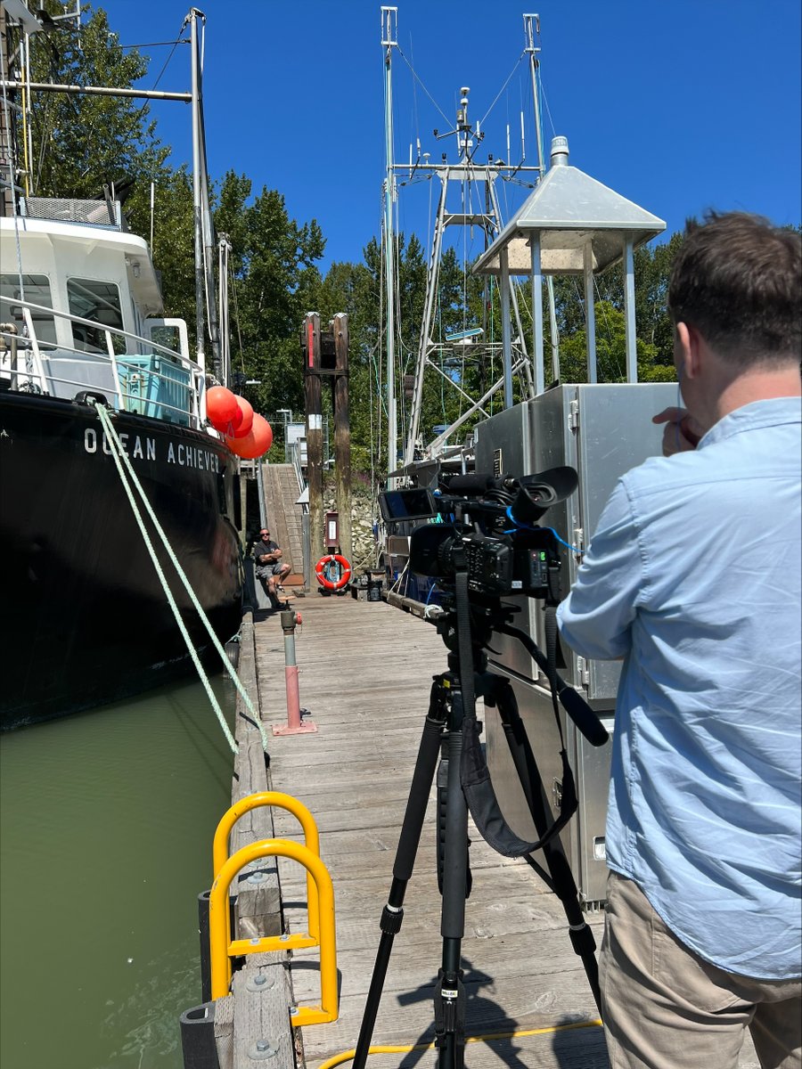 IanPatonDelta's tweet photo. On CTV News at 5pm tonight see the impacts of no Fraser River dredge $$ from this NDP Gov't. Floathomes tilting at low tide, Canadian SAR boat can't get out, and our commercial fishing boats are running aground. Steveston got funding, what about Ladner? @BruceRalston #BCPoli https://t.co/HpdiIKQIxs