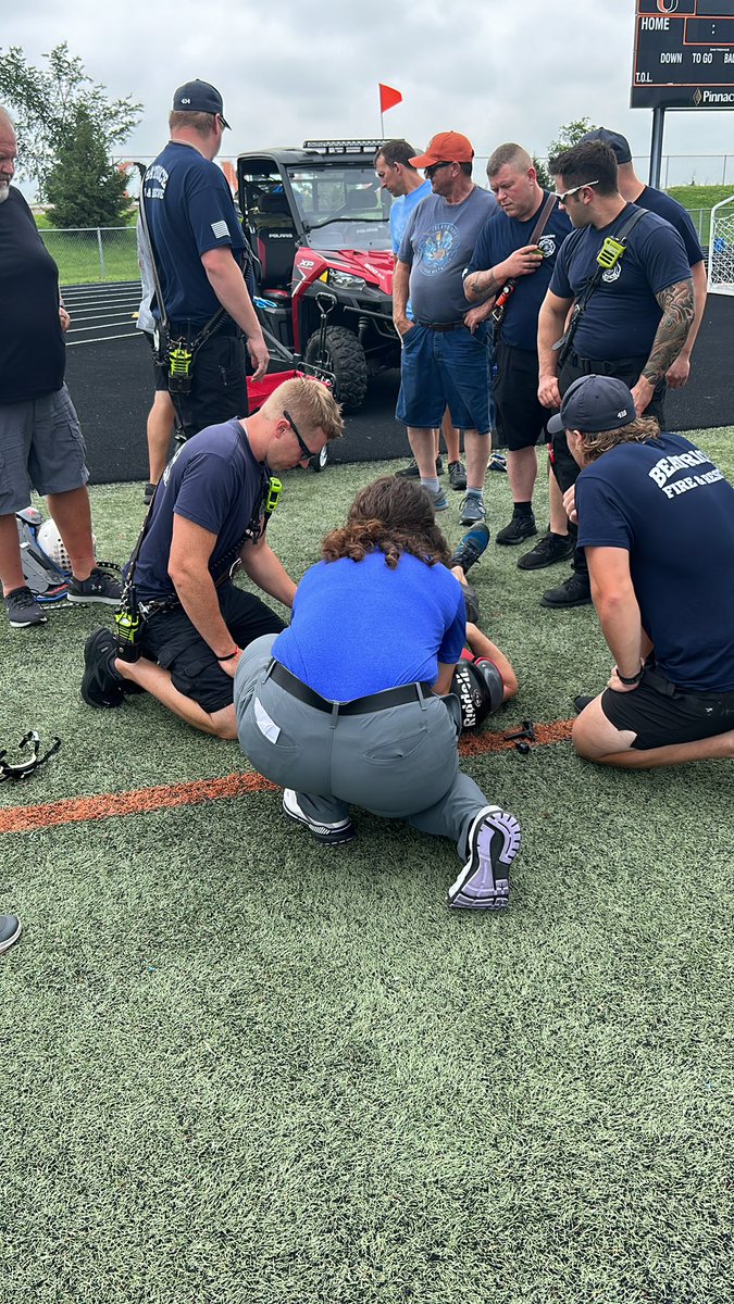 BeatriceHigh's tweet photo. New Athletic Trainer doing training with Beatrice Fire and Rescue Team! https://t.co/cgVEESkTdv