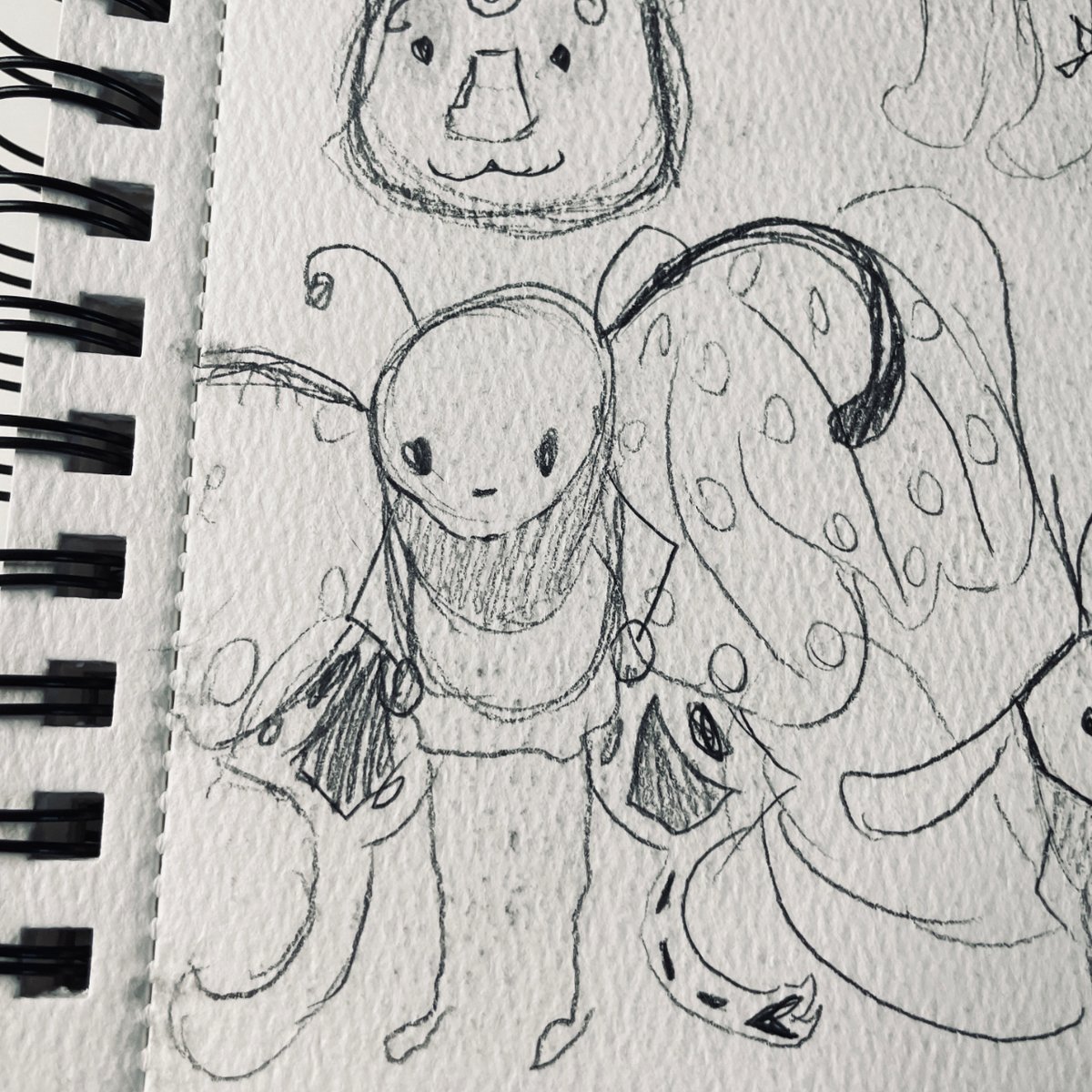 Xelestialink's tweet photo. Okay to be honest my favorite one has to have been my moth gal. I might try and redraw them in a digital way. #XiaInks #Xiasketchbookjourney #Sketchbook16 #nearingtheend #closeups #drawing #artistworking #artist #smallartist https://t.co/6qJTXZWDdr