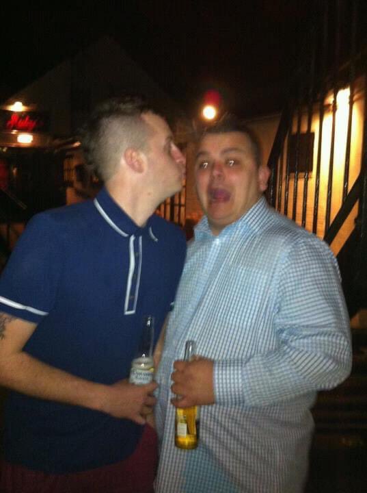 RichardDyba's tweet photo. My best mate bungle sadly passed away last night a massive Sheffield Wednesday fan we had been bantering over this game for weeks and now it’s been taken away life’s not fair I will miss you terribly bro 💔 #saintsfc #swfc https://t.co/WG2h5nTJbZ