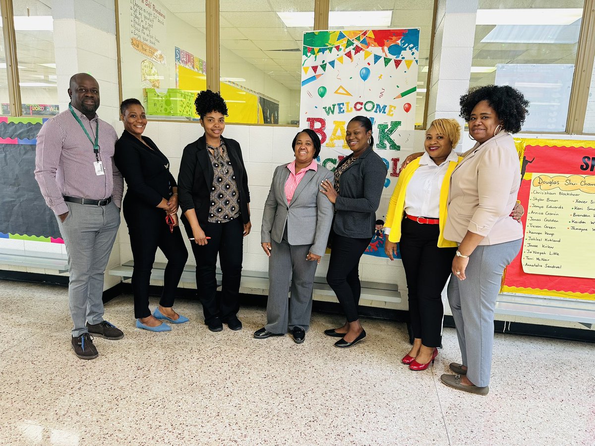 ShumanScholars's tweet photo. Our Dynamic Shuman Scholar 🌟Educators 🌟are READY for OPEN HOUSE‼️Students, get ready.. 🏋🏾♂️ get set,… 🏃🏾♀️It’s time to 🏆LEARN like a CHAMPION‼️🏆📚🗝️🎯🥇
#ThePowerinTEAM‼️
#ExceedandExcel
#GrowingGreatnessOnGoebel https://t.co/udXSYSs6mK