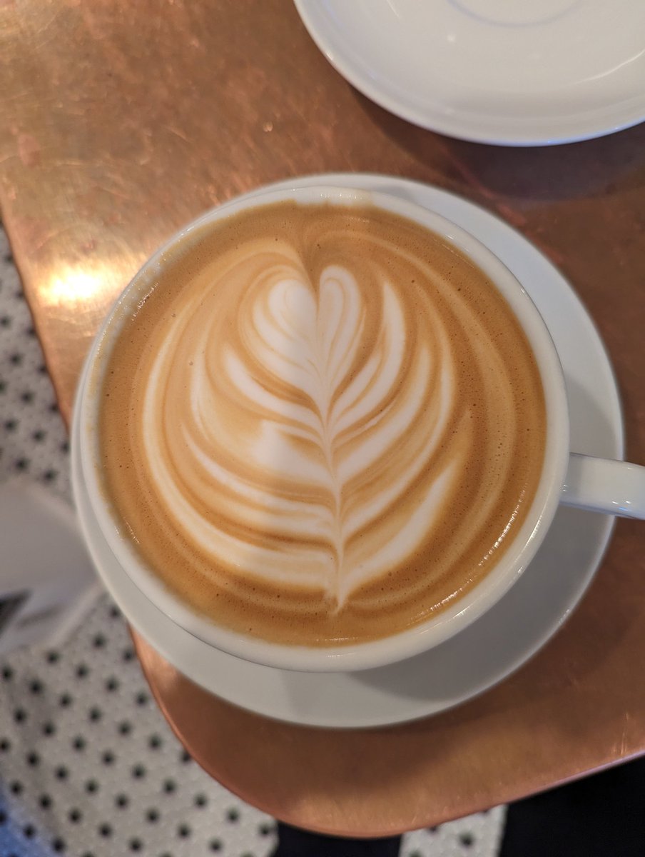 peterisaperson's tweet photo. I spend so little time here these days and my life is so much better for it :) Anyway, here's some lattes! https://t.co/Bew0H7f1Uh