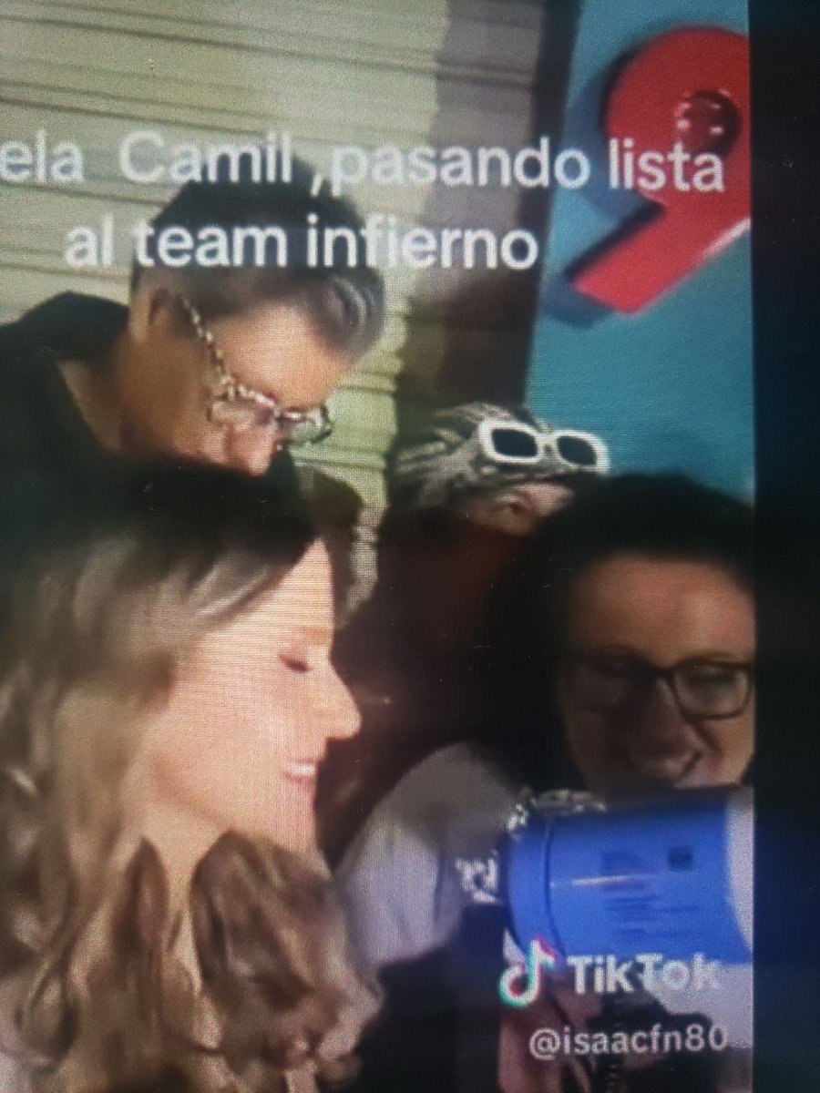 _DaniaRB's tweet photo. Aquí claramente podemos apreciar y asegurar que Issabela Camil patrocinó todo el hate desmedido hacia Jorge Losa. Y también sabemos que la salida de Jorge no fue por votos 😉, da la casualidad que SM vuelve a salvarse por 2da vez a últimos minutos.
#LaCasaDeLosFamososMx https://t.co/HDwLflHVtS