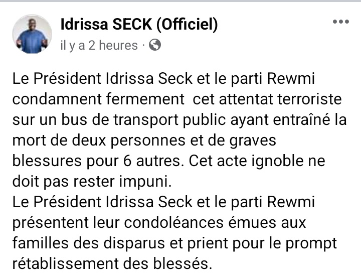 layebin's tweet photo. Terrorisme à Yarakh #Hann #Dakar : Un bus Tata bondé de monde attaqué au cocktail Molotov par un groupe de manifestants encagoulés, deux morts et plusieurs blessés : la réaction du président Idrissa Seck leader de #Rewmi.
#Sénégal #diasporasénégalaise
#Afrique 🌍 https://t.co/qxzRwGel0m